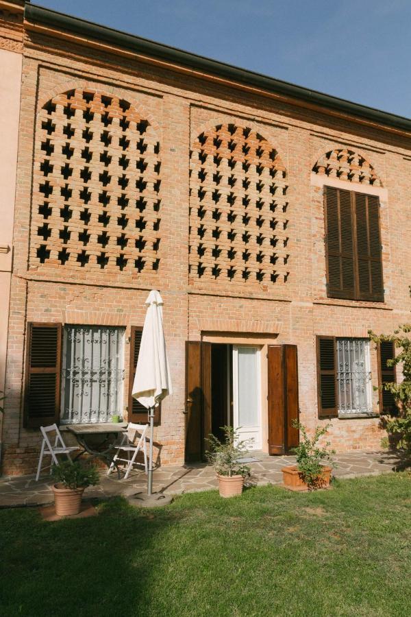 Apart-Agriturismo "La Colomba" Nizza Monferrato Luaran gambar